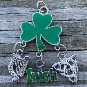 Irish Shamrock pendant with Harp and triquetra silver plated